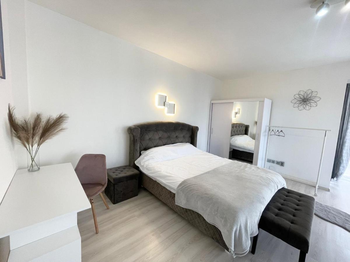 Panoramic Studio Apartment Cluj-Napoca Exterior foto